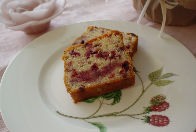 ichigo_cake_cut