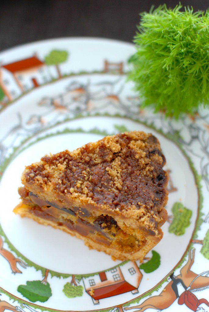 キャラメルとドライフルーツとナッツのタルト2